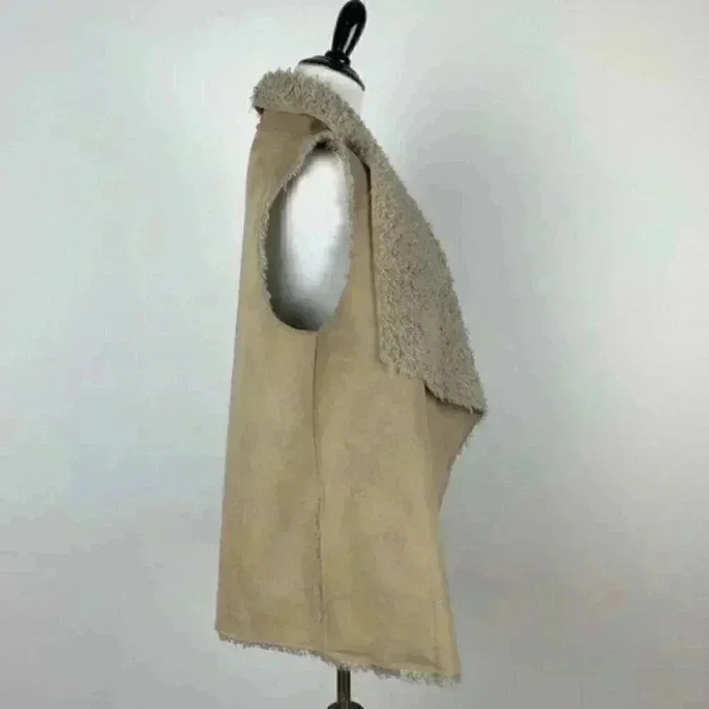 Velvet faux suede vest size M tan open front - Picture 4 of 7